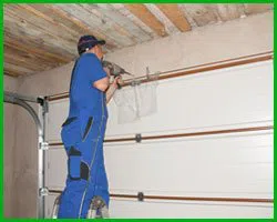 Master Garage Door Service El Monte, CA 626-662-1538 - sidebar-emergency-t-07-gr-19m